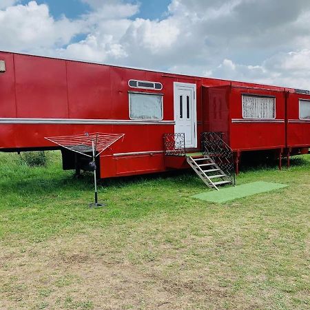 Vintage, Circus Holiday Home مابليتورب المظهر الخارجي الصورة