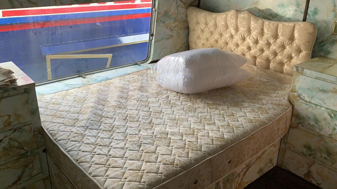 Vintage, Circus Holiday Home مابليتورب المظهر الخارجي الصورة